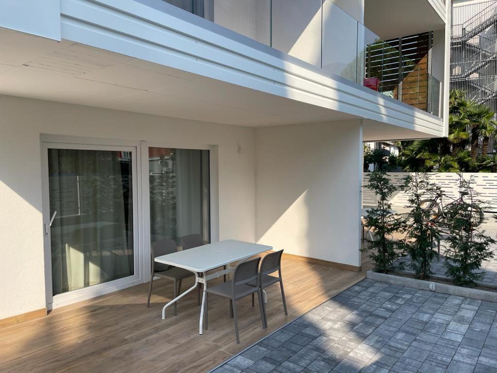 Lake Side Suites Riva del Garda Exterior photo